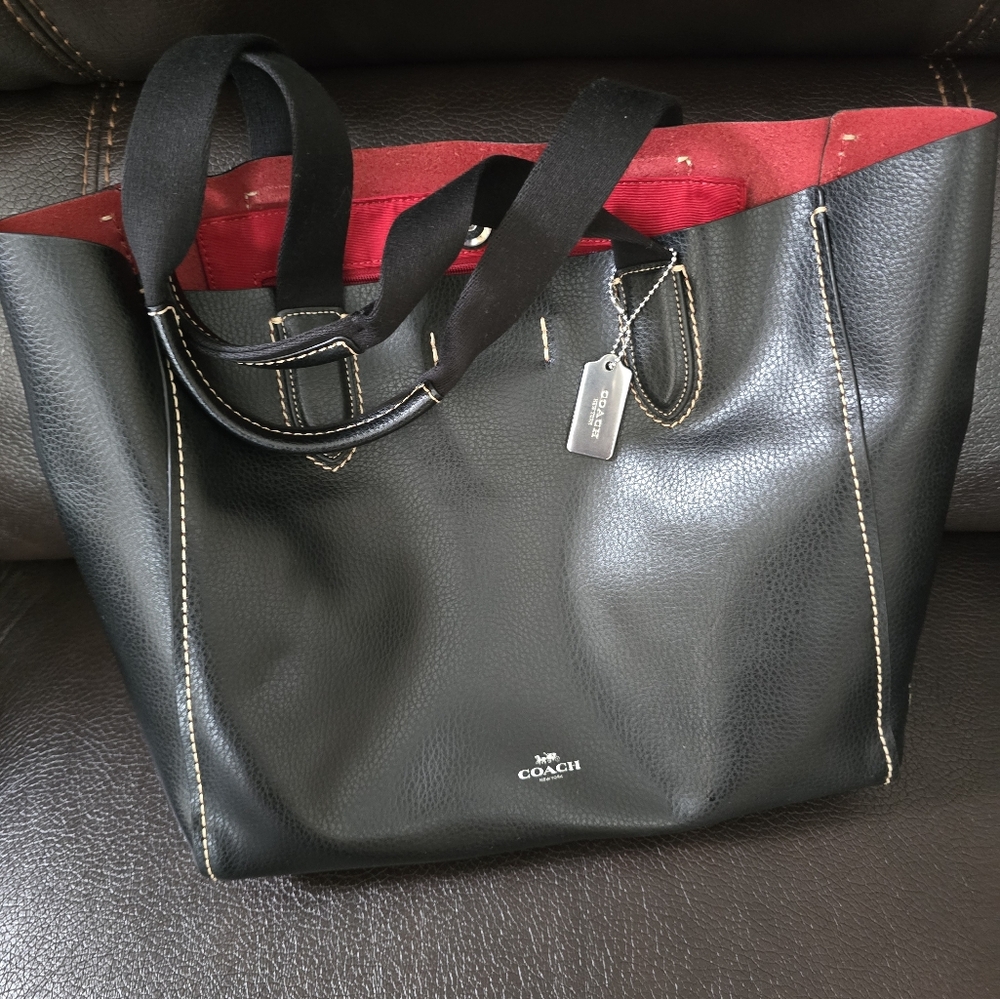 Coach Derby tote black